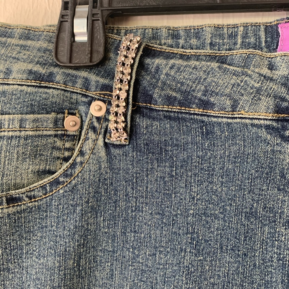 Suzanne Somers Bell Bottom Jeans - Picture 3 of 5